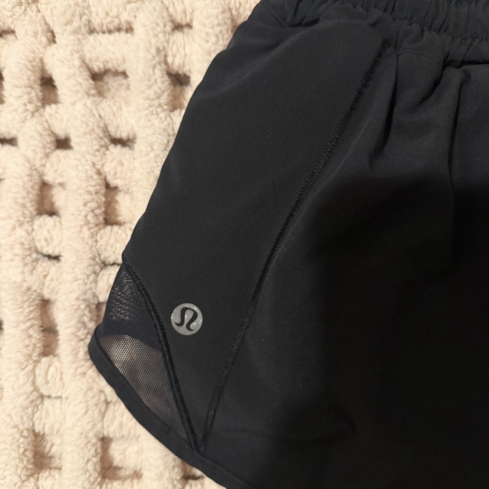 lululemon athletica Women's Black Mesh Trim Shorts